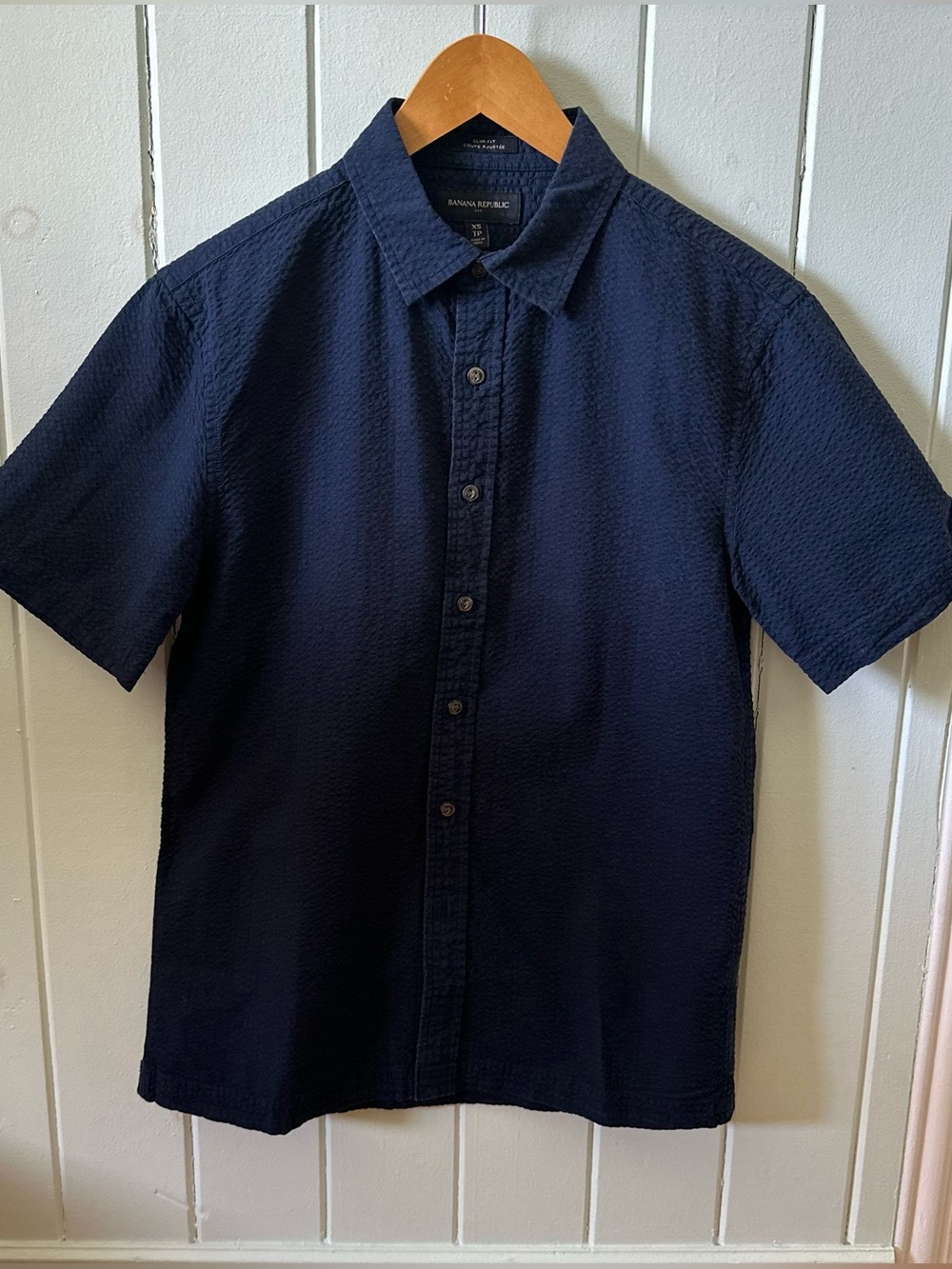 Banana Republic Factory Seersucker Navy Short-Sleeve Button-Down Shirt XS